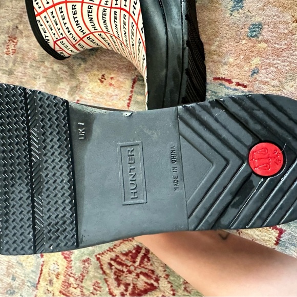 Hunter Play Sonic Logo Short Rainboots - Picture 5 of 7